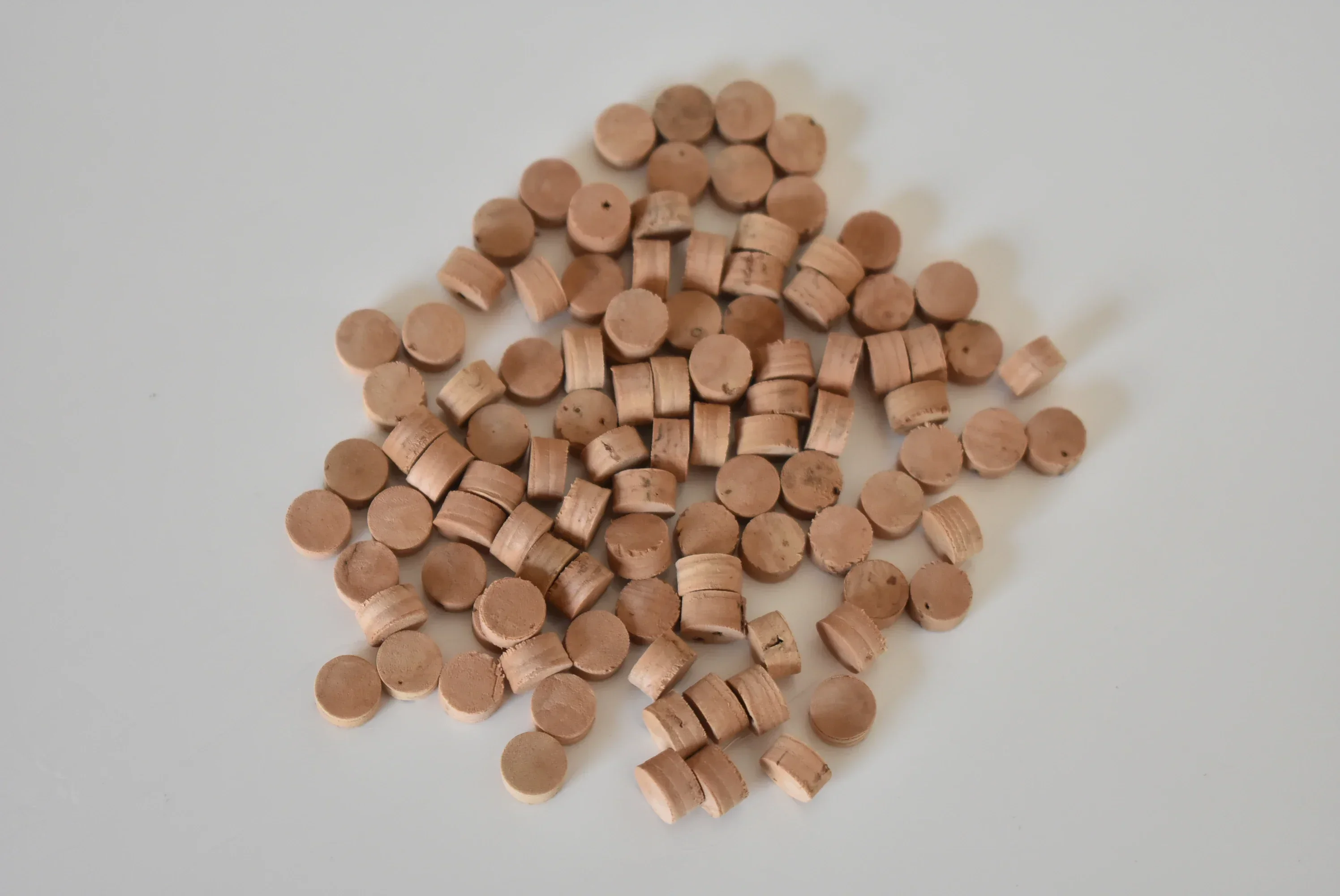 50pcs Musical Instruments Natural Cork Water Pad for Trumpet Trombone 9mm X 4mm Repair Accessory