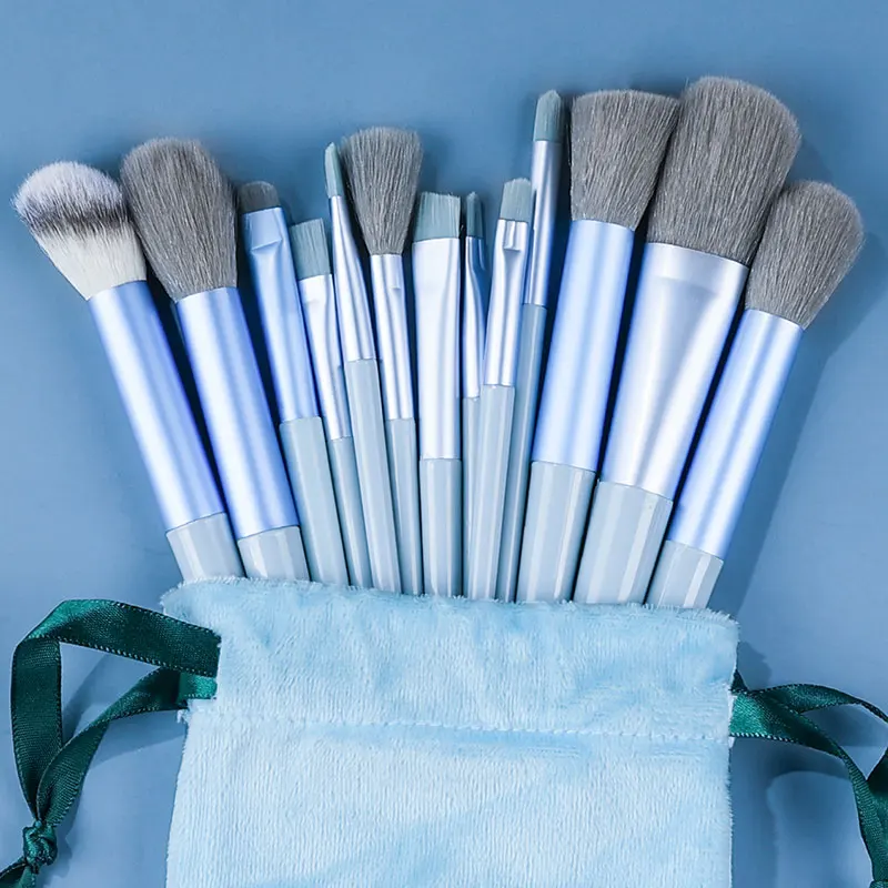 Set di 13 pennelli per il trucco, 2 spugnette per cipria, pennelli per fondotinta, fard e ombretto, strumenti di bellezza._voghion.com