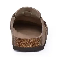 Crestar Sabots en daim pour femmes, Mules en cuir à boucle, confortables, semelle en liège, chaussures de pommes de terre avec soutien de la voûte plantaire, sandale de plage 5