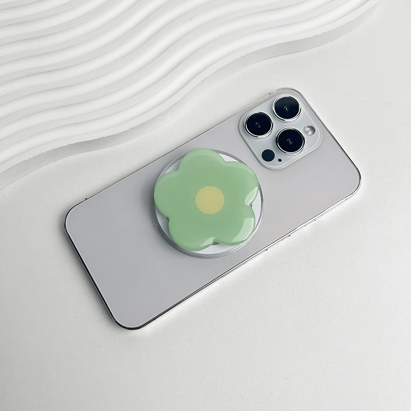 With magnet Green