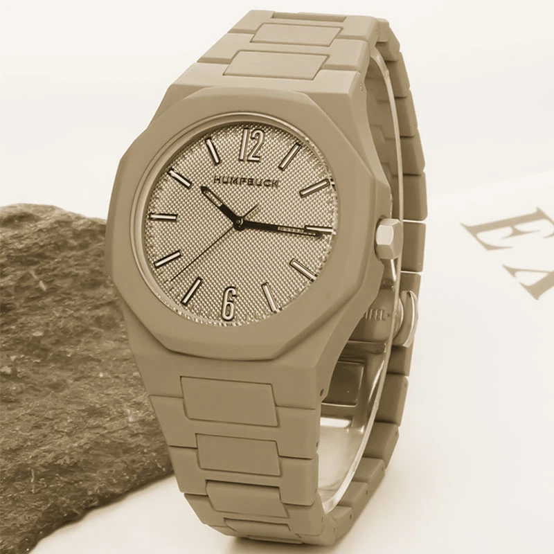 HUMPBUCK Waterproof Luxury Wristwatch Indulge in Ultimate Elegance