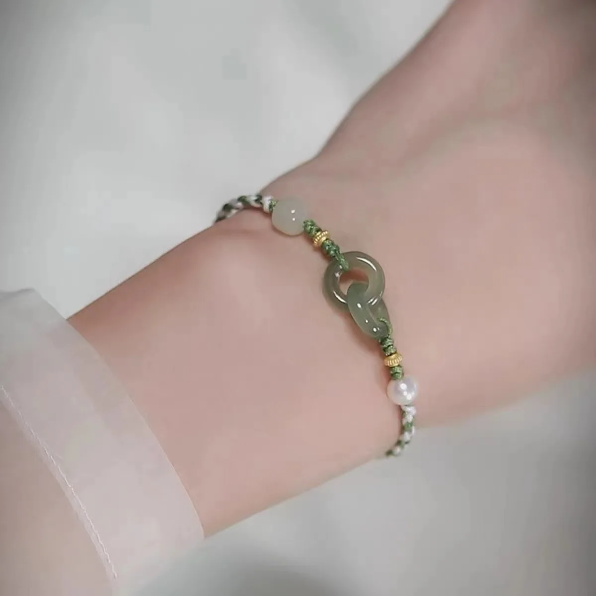 

Temperament Green Anti-jade Resin Double Ring Pendant Braided Hand Rope Ethnic Style Bracelet for Women Jewelry Gift