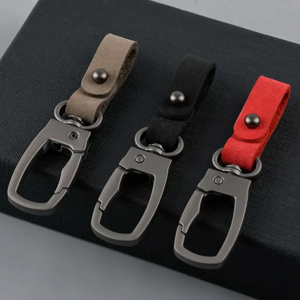 Stylish Handcrafted Genuine Leather Keyring – Elegant Key Organizer and Decorative Accessory