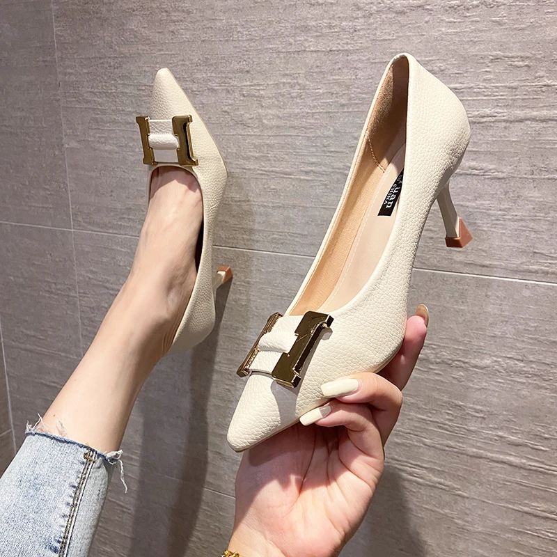 2023 New Women's Shoes Spring Brand Designer Women Slip on Pumps Metal