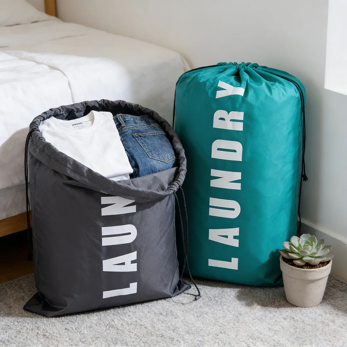 Grauer Wäschesack mit hoher Kapazität, Reise-Aufbewahrungstasche, maschinenwaschbar, Organizer für schmutzige Kleidung, Kordelzug, Badezimmer-Accessoires