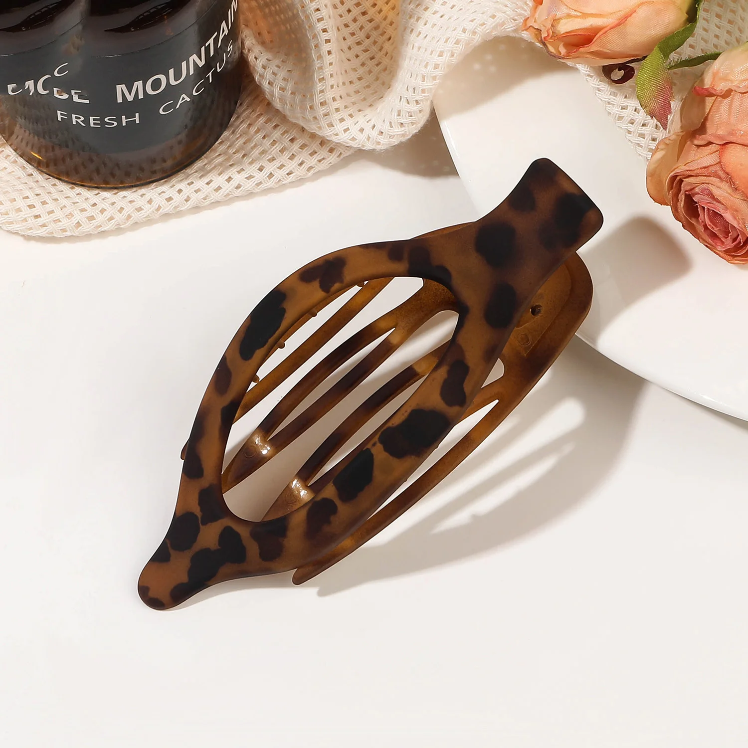 Pinza per capelli opaca da donna elegante molletta in acrilico_voghion.com