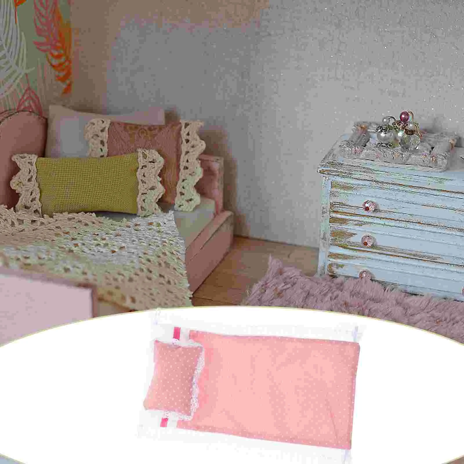 

Doll Bedding Dollhouse Bedding Set Comforter Pillows Miniature Bedsheet Mini House Bedding Realistic Bedroom