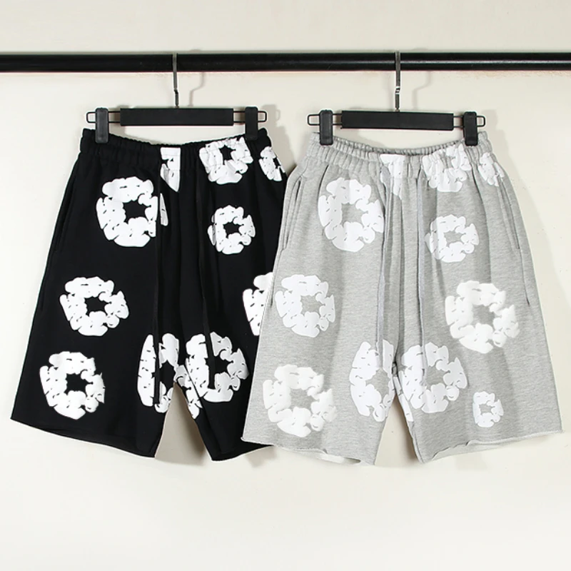 

Vintage New Denim Tears Shorts High Quality Cotton Foam Printed Short Pants Drawstring Loose Sweatpants Men Women Kanye Trousers