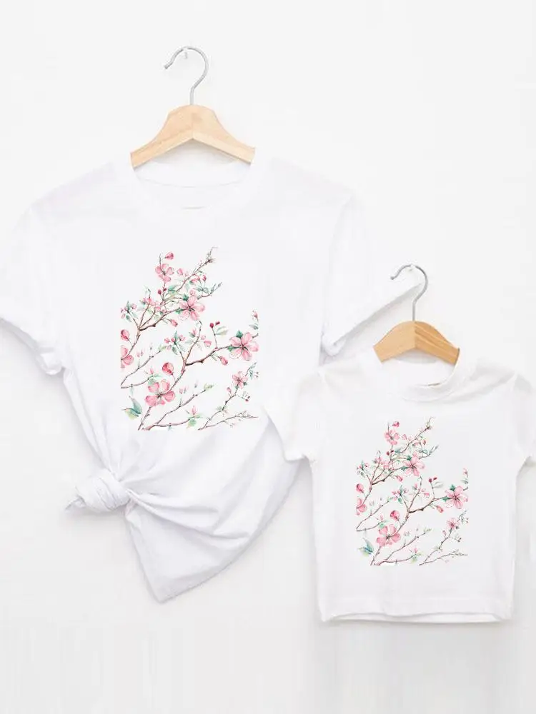 

Fashion Tee Family Matching Outfits Flower Spring Summer Women Kid Child Mom Mama Mother Tshirt Clothes O-neck Graphic T-shirt