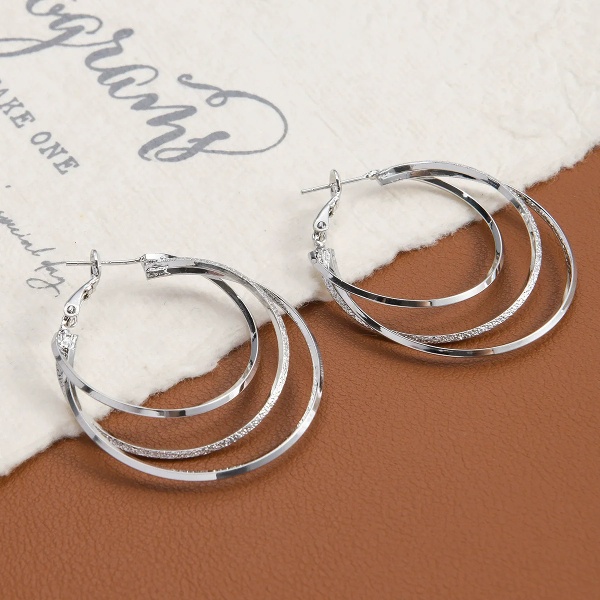 Minimalist Hoops Earrings for Women Shiny Metal Round Circle Dangle Earrings Geometric Irregular Three Layer Fashion Jewelry