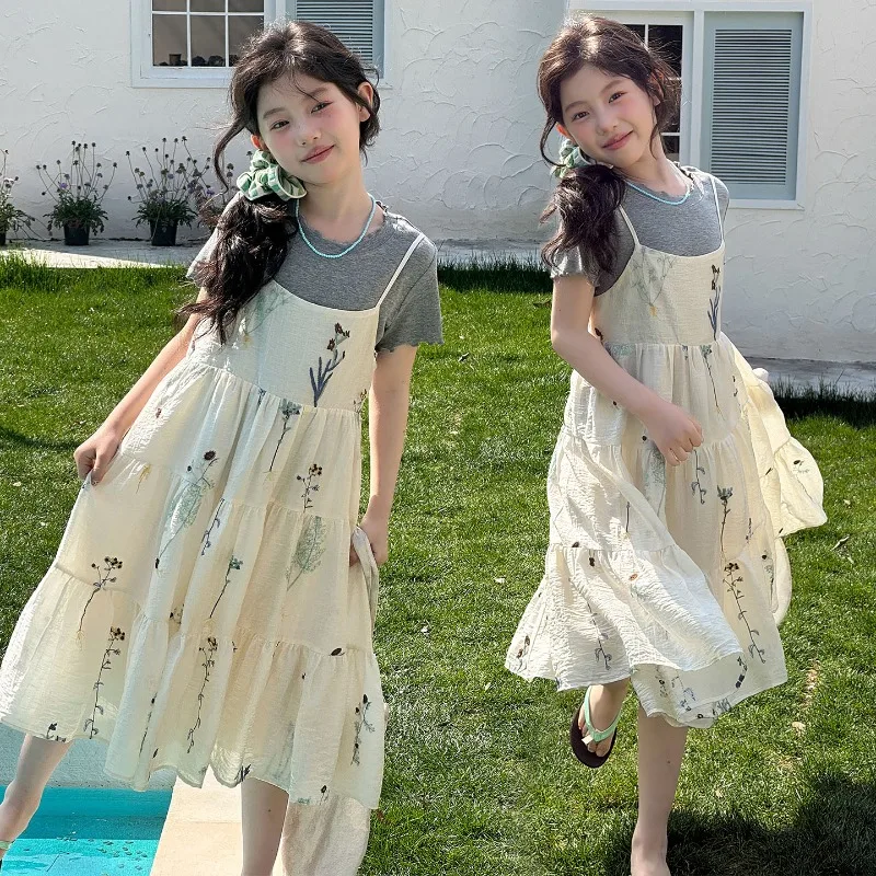 Mädchen-Set, Sommer-Set mit süßem, niedlichem Blumendruck, gestuftes Kleid mit Spaghettiträgern und kurzärmliges T-Shirt, zweiteiliges Set, Kinderkleidung