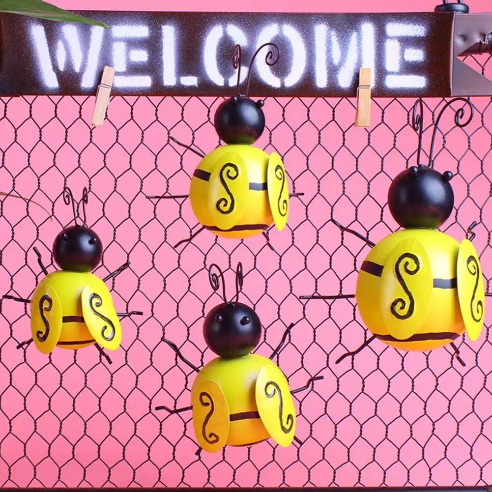 

Wall Art Bee Ornament Metal Bee Wall Decor Metal Bee Decoration Weather-resistant Wall Hanging Ornament for Home Supplies