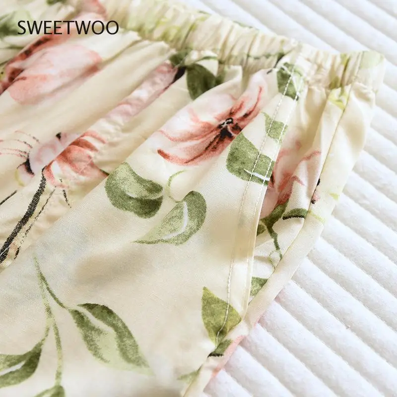 Рисунок 6 - Брюки женские из вискозы