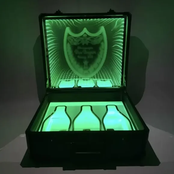 3 Bottles LED DOM P CHAMPAGNE SUITCASE Wine Bottle Carrier Box Glorifier Display Case Presenter for Night Club Lounge Bar