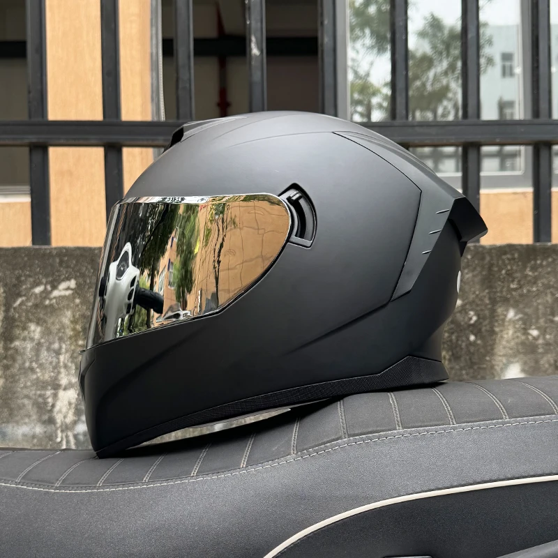 thumbnail image 1 of Accesorios para motocicletas Capacete de moto Casco de motocicleta con certificación DOT Lentes dobles Protección UV Para hombres y mujeres 702, 1 of 5
