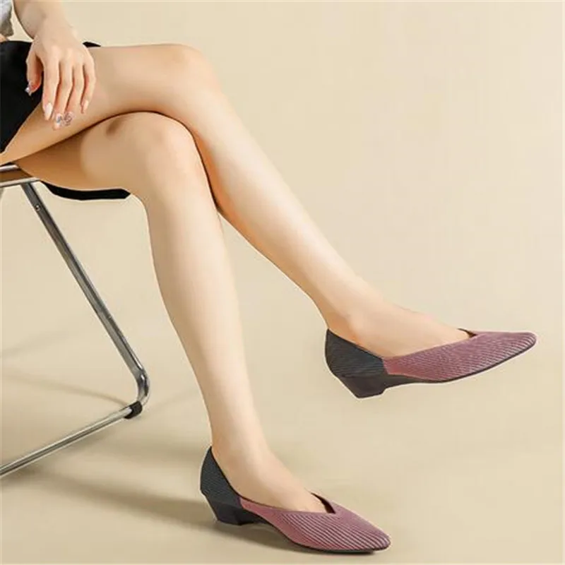 2023 New Women's Shoes Wedge High Heel Fashion Knitted Breathable Rubber Non slip Rubber Sole Comfortable Casual Shoes Autumn an