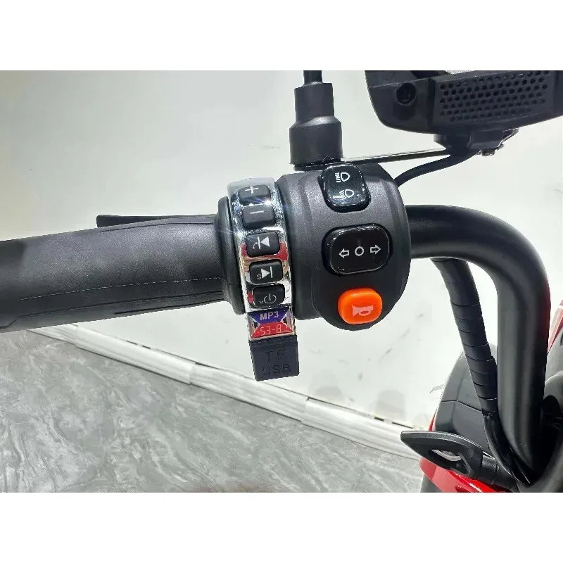 Bicicletta elettrica di alta gamma 800w per adulti, bici elettrica da città da 18 pollici con motore sul mozzo posteriore e batteria integrata - immagine 5