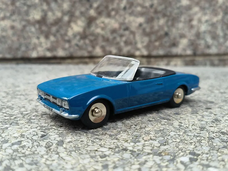 Diecast Alloy 1/43 Classic Convertible Vintage Toy Car