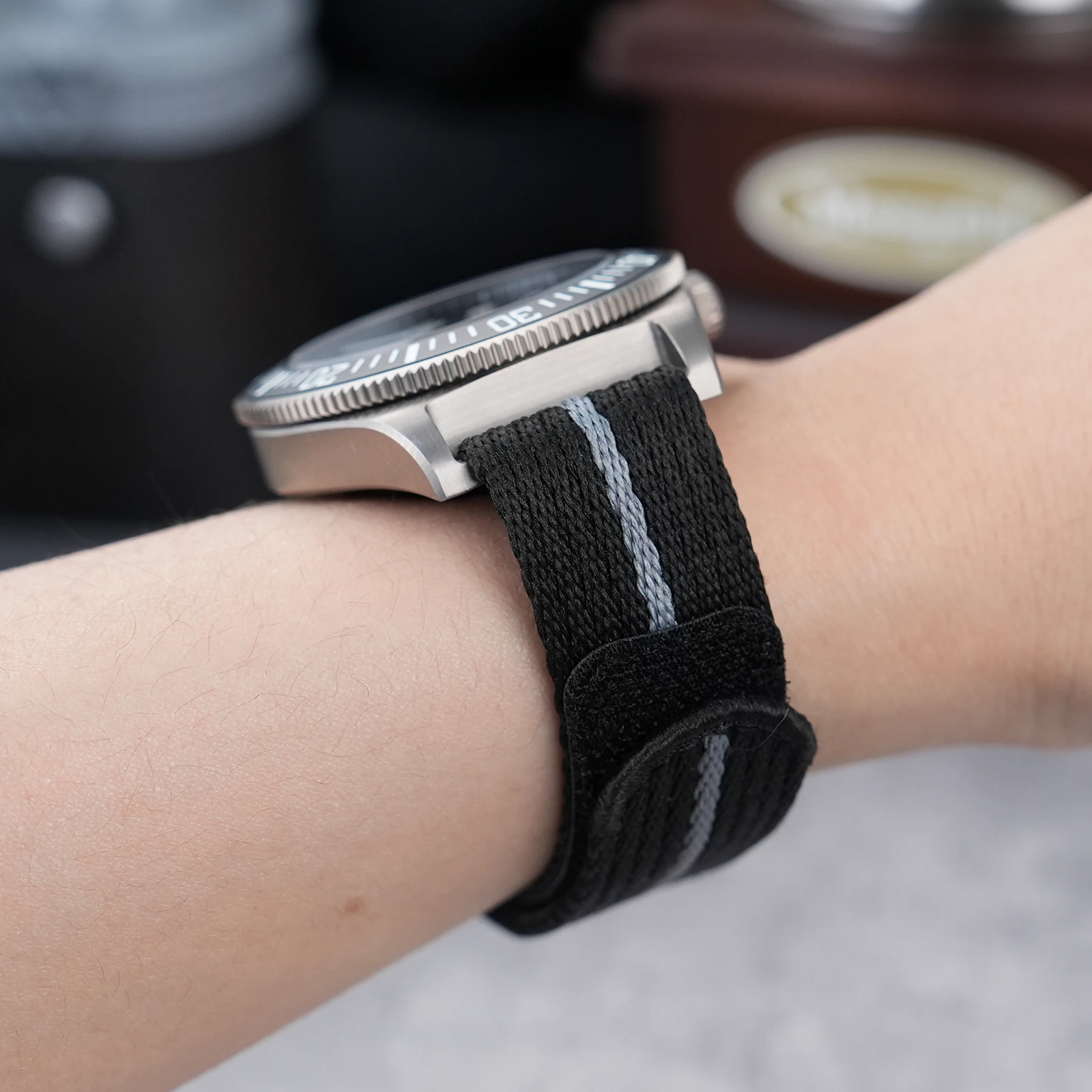 IBENIFIT Titanium Buckle Nylon Sport Watch Strap Bracelet
