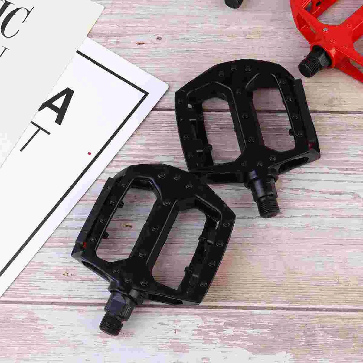 

1 Pair Aluminium Alloy Bike Pedals With Straps Special Rolling Ball Pedal Multi-purpose Bike Accessories For Kids Bike Pedals