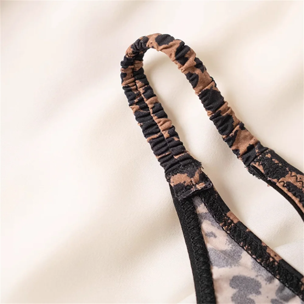 2026 Wrinkle Elastic Strap Sexy Thong Women's Leopard High Slit Ice Silk T-back Underwear Crotch Cotton G-strings Plus Size 6