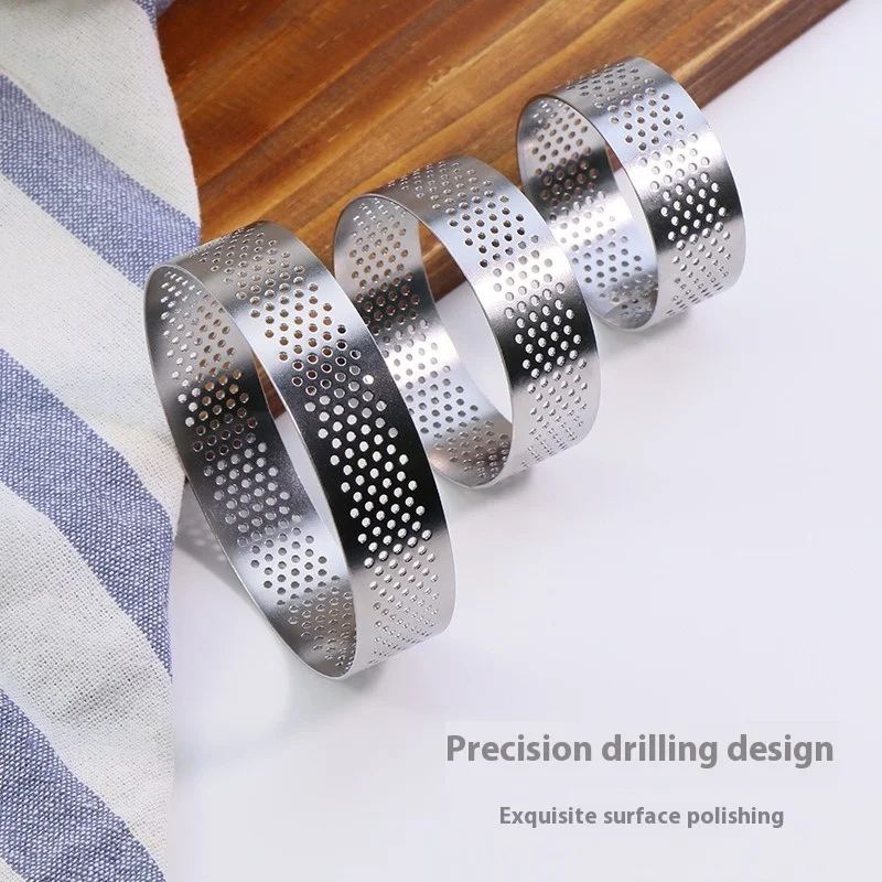 1/2/4PCS 5cm Stainless Steel Mousse Cake Mold Heat-Resistant Perforated Round Tart Ring Cookies Pastry Circle Cutter Mold Tools