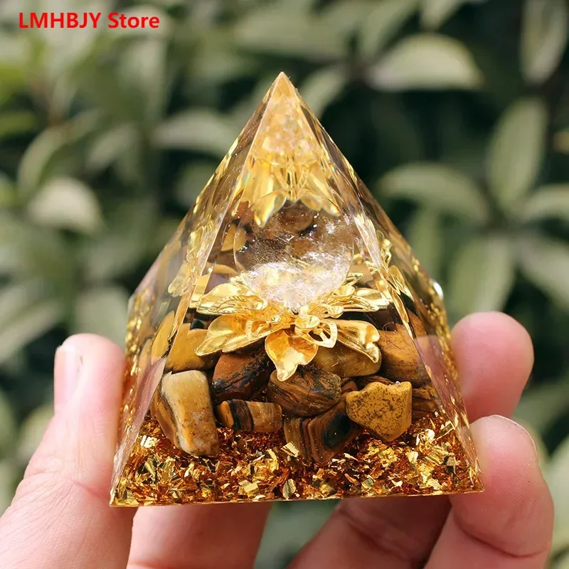 

LMHBJY 6cm New Crystal Gravel Pyramid Crystal Ball Decoration Gravel Resin Crafts Bedroom Home Car Ornaments