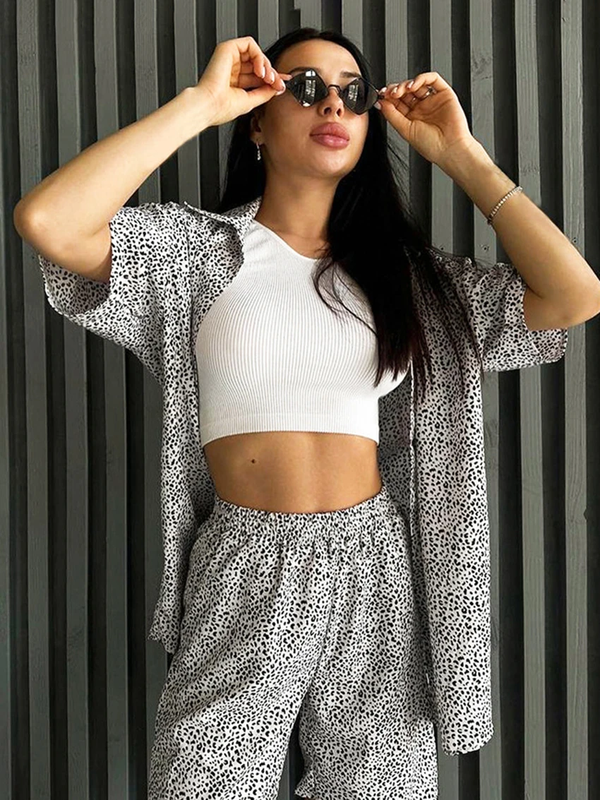 Рисунок 2 - Женская пижама с принтом Marthaqiqi