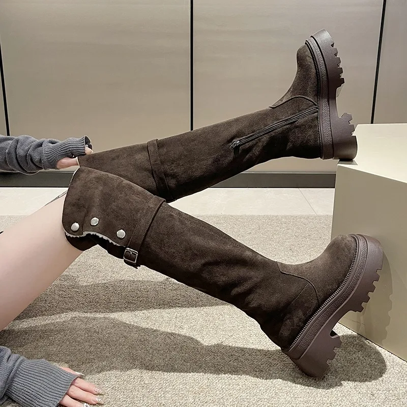 

Женские кожаные длинные сапоги на платформе, женские сапоги до колена на толстой подошве и меху, женские массивные кроссовки, зимние теплые мотоциклетные сапоги 6,5 см