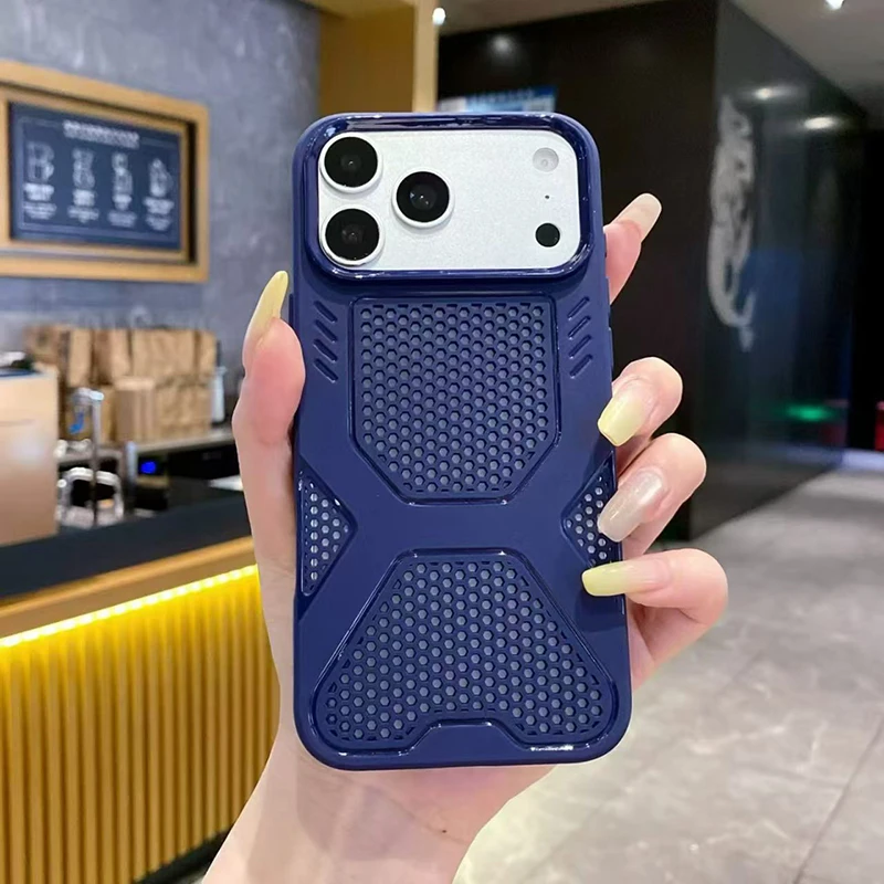 Sleek Honeycomb Heat Dissipation Phone Case – Minimalist Protective Design