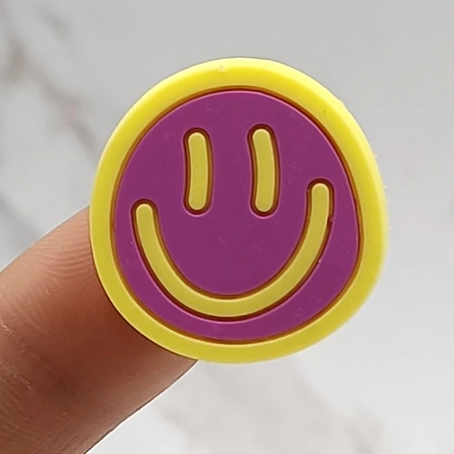 Single Sale Colorful Smiley PVC Shoe Buckle Accessories Funny DIY Shoes Decoration Fit Pins Jibz For Crocs Charms Kid Party Gift C