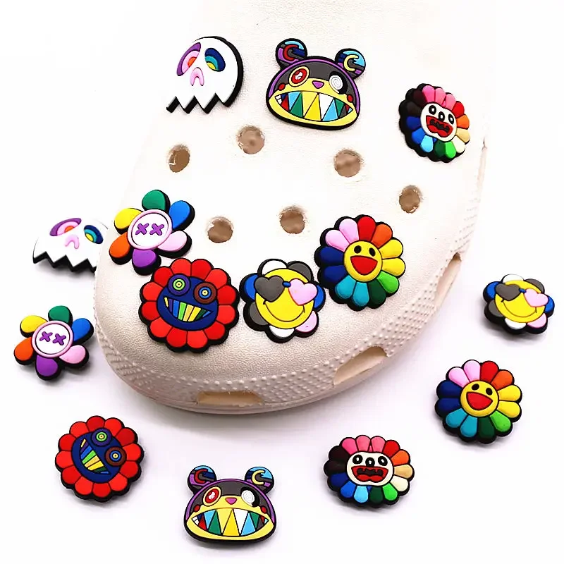 Shoe Charms 1pcs Graffiti Flowers Sunflower Fits for DIY Clog Sandals Decoration Smile Rainbow Sun Flower Pride Badge Pins