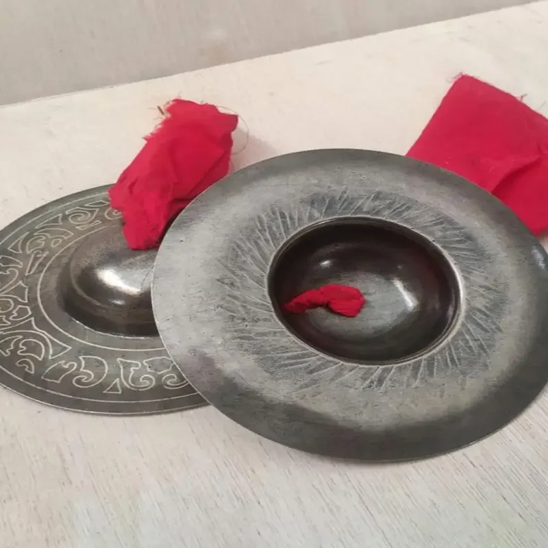 Chinese Traditional Handmade Carved Bronze Cymbals Folk Instrument Stage Performance Percussion