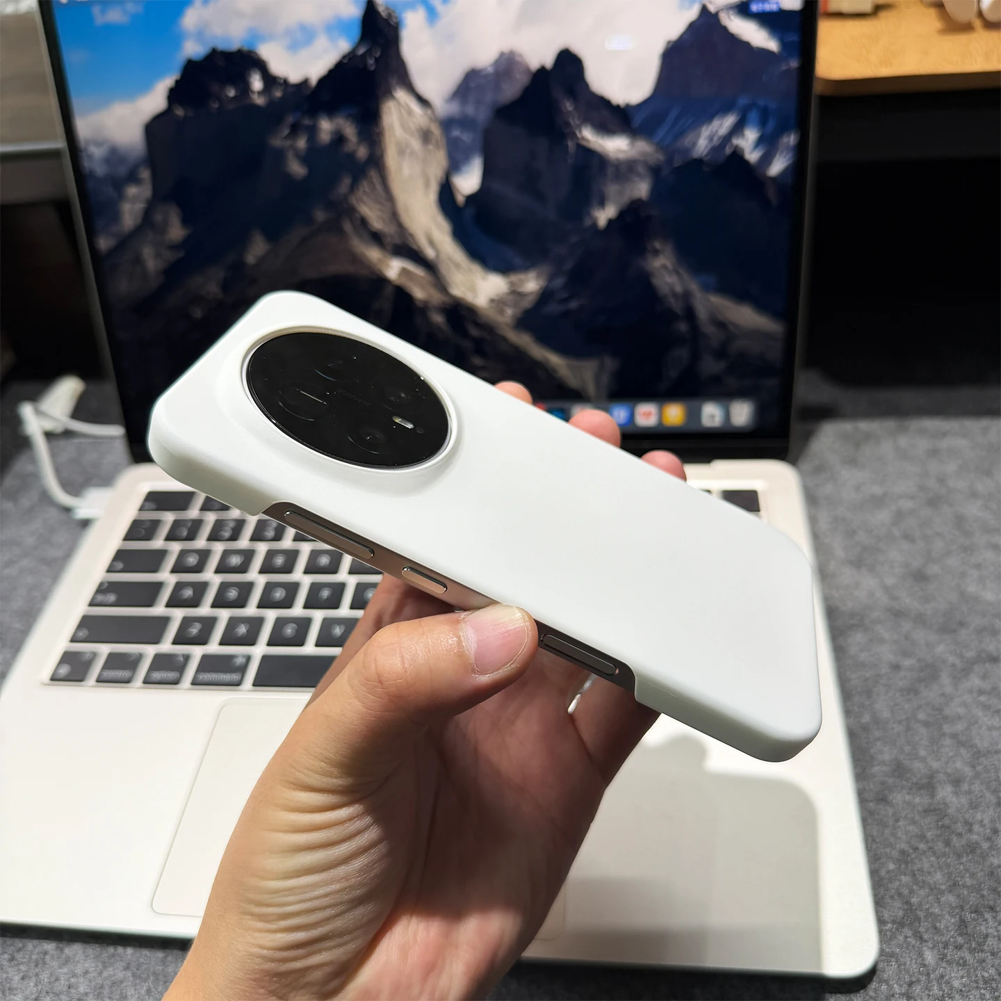 Luxury Matte Frameless Shockproof Bumper Case - Premium PC Back Cover