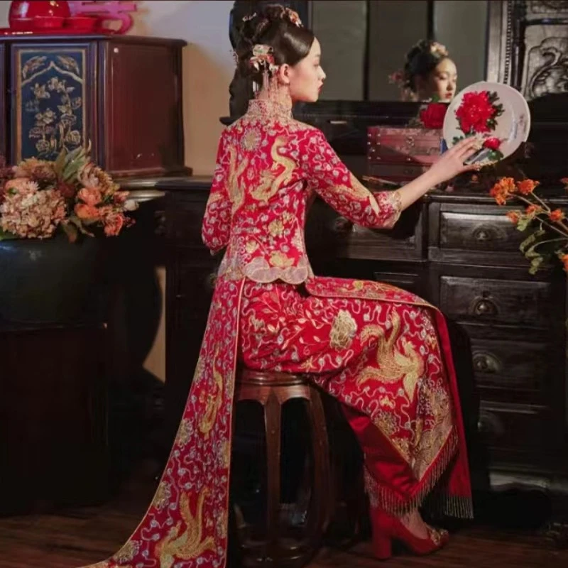 Red Embroidery Oriental Dragon Phoenix Qipao Women Satin Cheongsam Ancient Traditional Chinese Bride Wedding Dress Long Vestidos