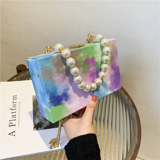 

Graffiti Women Party Bags Hard Box Mini Shoulder Handbags Trend Rainbow Design Chain Hasp Bags Coin Purse Single Square Bag