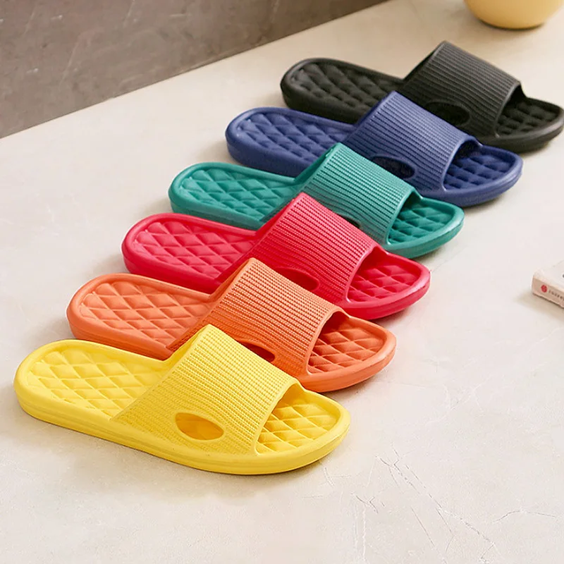 Women Flat Lightweight EVA Slippers Summer Beach Eva Massage Slide Sandals Leisure Men Ladies Indoor Bathroom Anti-Slip Shoes 2