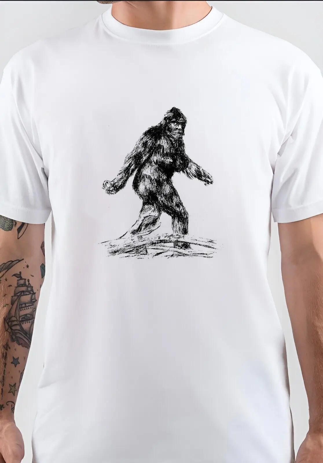 Nwt Big Foot Loch Ness Nessie Cryptid Cryptozoology T-Shirt Unisex