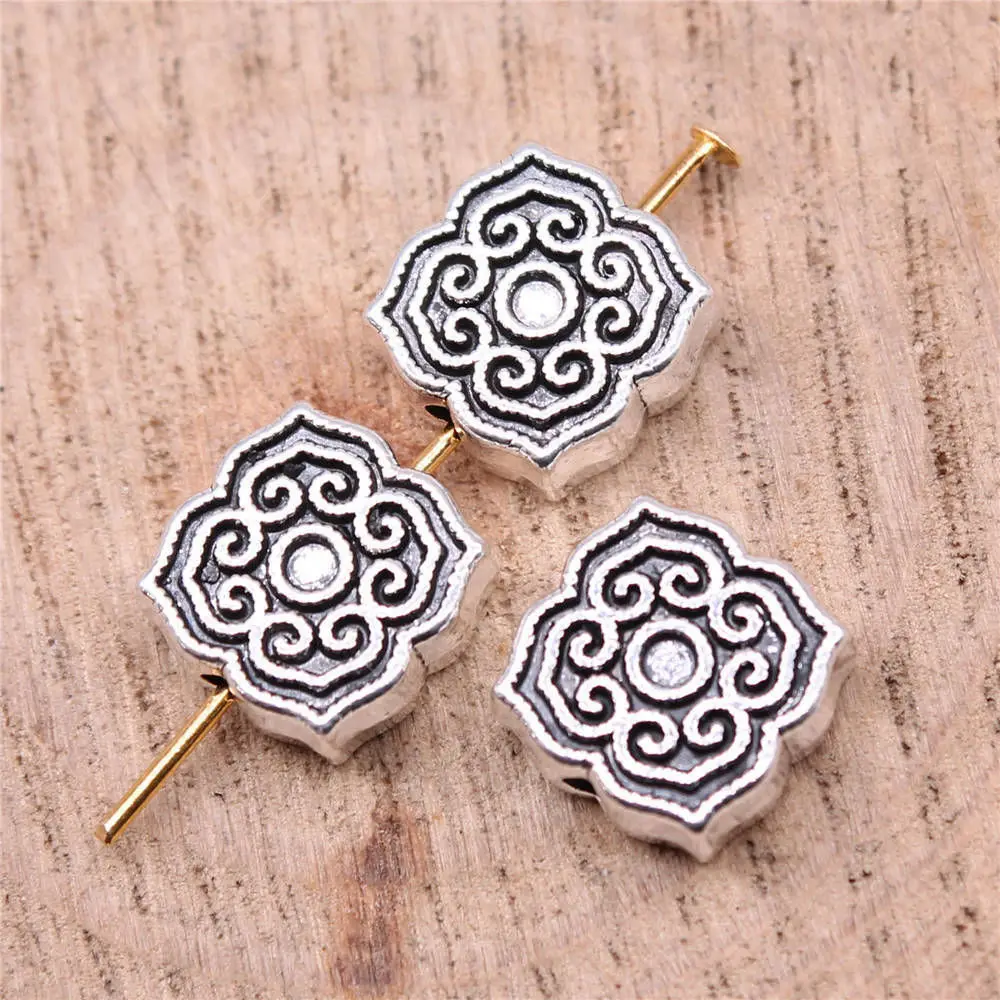 

Подвеска в виде цветка Φ 11x11x5 мм 10 шт.