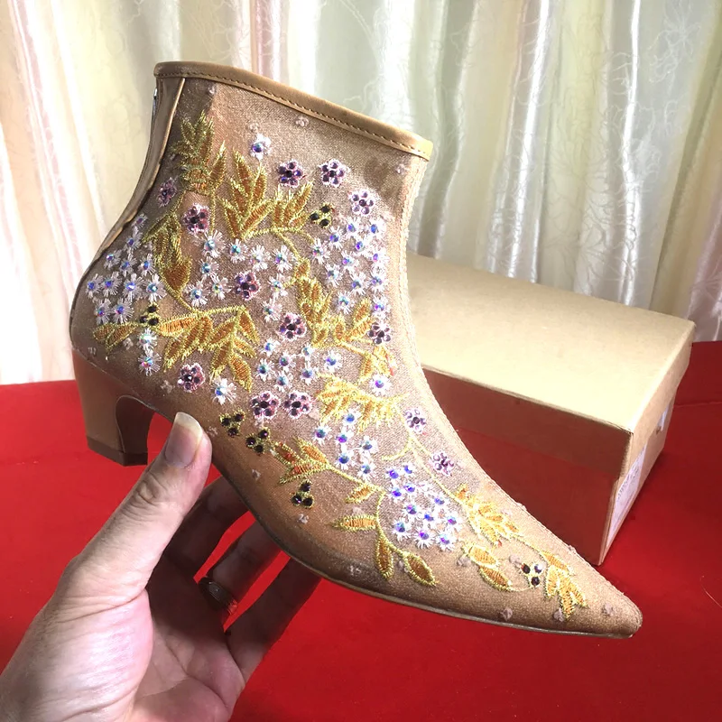 

Gold Embroidery Flowers with Crystal Mesh Ankle Boots Ladies Rough Kitten Heels Pointed Toe Rhinestone Drilled Floral Bottine