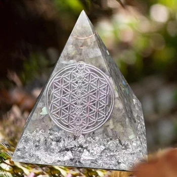 Orgonite Seven Chakra Energy Pyramid Aura Divination Supplies Yoga Meditation Ornaments Resin Craft EMF Protection Lucky Stone 5