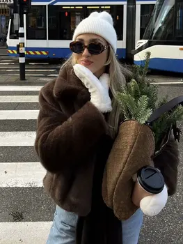 معطف فرو صناعي من HH للنساء موضة خريف وشتاء هاي ستريت بني ملابس خارجية للأمهات سترات فضفاضة بأكمام طويلة 2