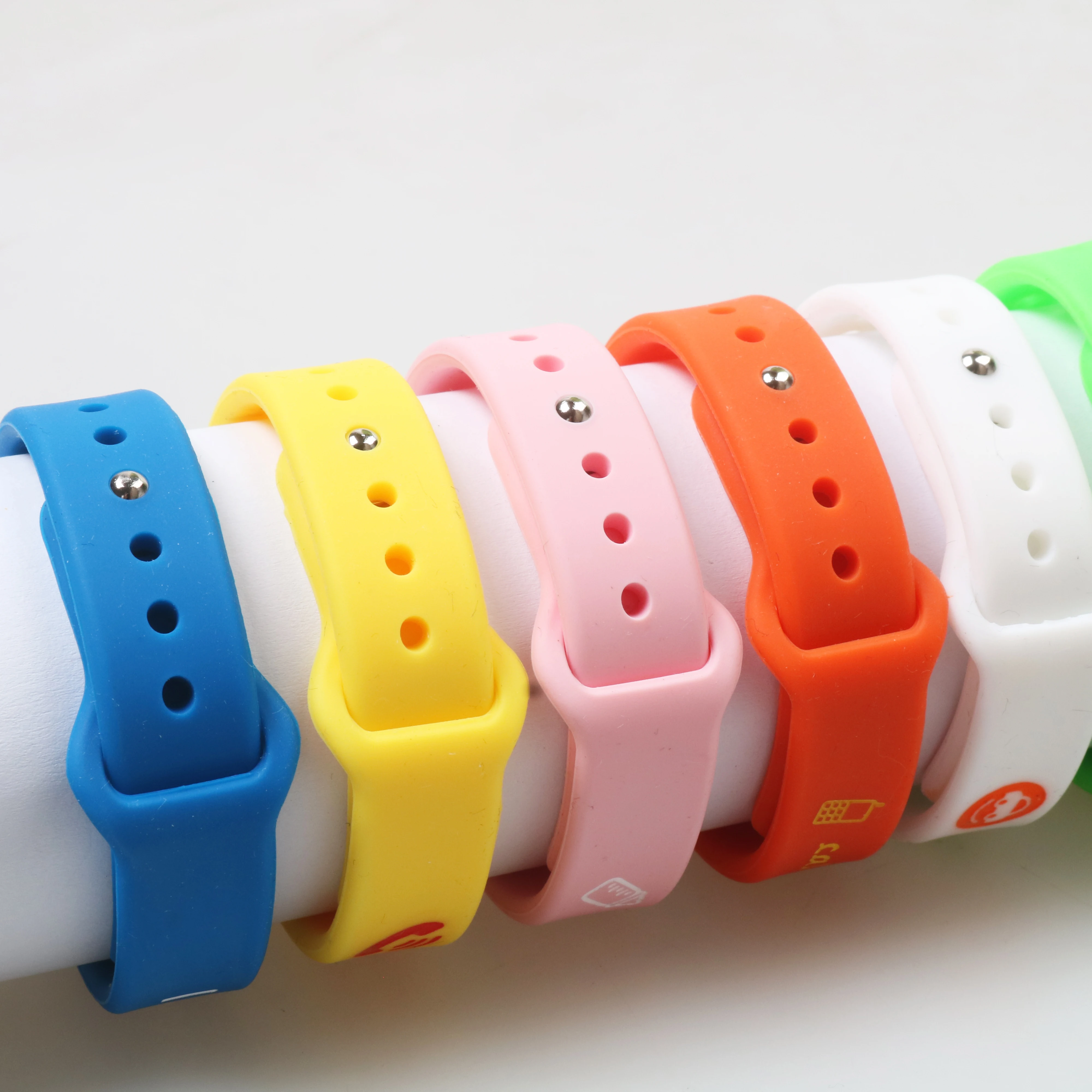 Silicone Bracelets 1PCS Back buckle style Custom DIY Name Phone Number Engraved Personalized Wristband birthday