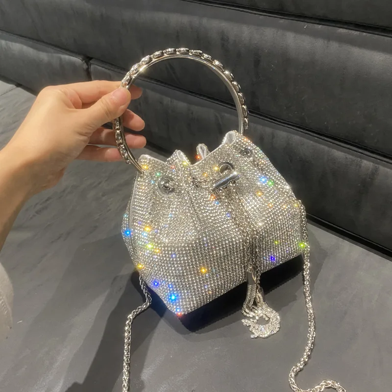 

Cross border women's bag 2023 new hot diamond bucket bag with round handle handbag, single shoulder diagonal cross chain small