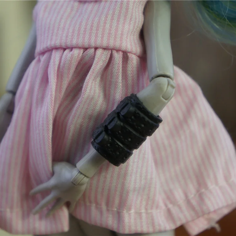 Wholesale Doll Accessories - Stylish Hairpin and Casual Belt Set