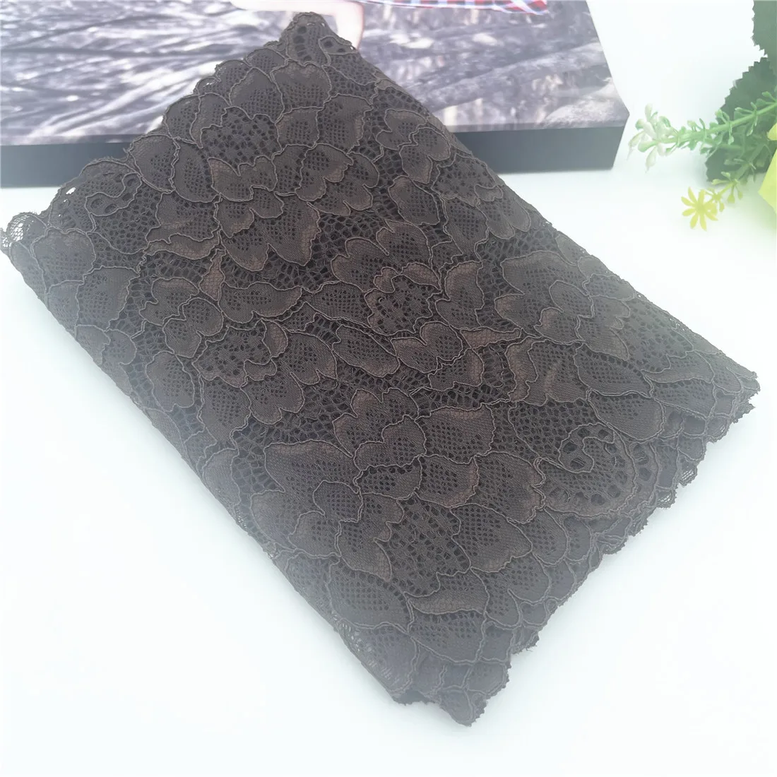 3M/lot Width 7 7/8 inch 20cm Dark Brown Elastic Lace Trim 2
