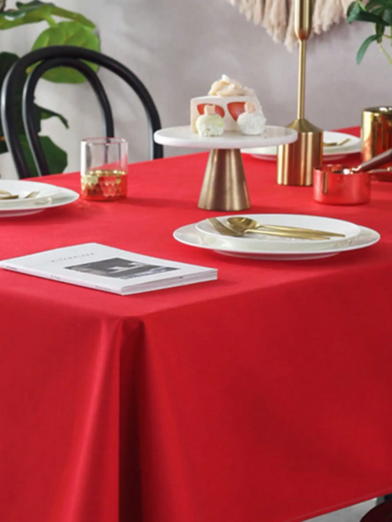 Elegant Solid Black Rectangular Tablecloth