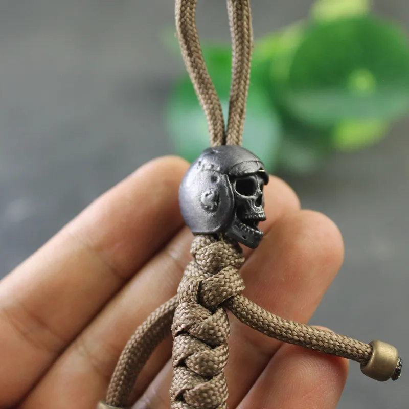 파일럿 헬멧 해골 머리 펜던트, 순수 황동 나이프 비즈, DIY 파라코드 직조 랜야드 참 액세서리, EDC 손전등 걸이