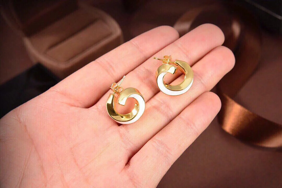 2022 Hot Distinctive Design Earrings Earrings Simple And Generous Fashion Versatile Golden Banquet ExquisiteJewelleryEar Studs