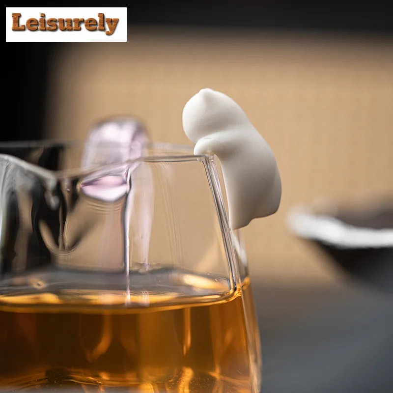 Creative Ceramic Cat Water Cup Edge Pendant White Porcelain Tea Figurine Crafts Tea Pet Ornament Room Tea Ceremony Accessories